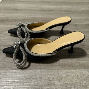 Mach and Mach Double Bow Mules (kitten heels)